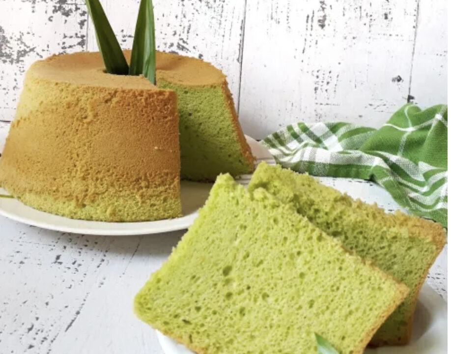 Chiffon pandan cake